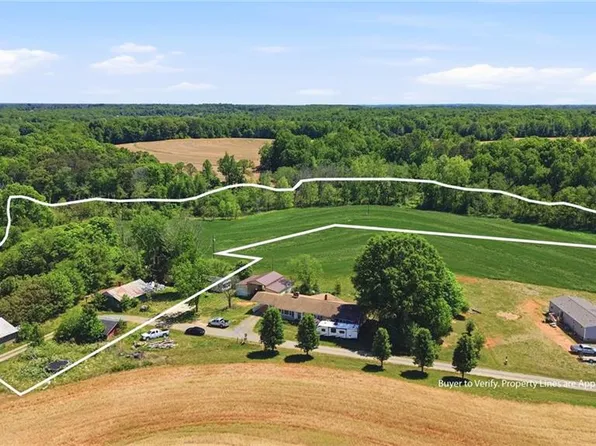 2648 Spencer Rd, Boonville, NC 27011