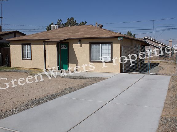 3rd image of 16460 Pine St