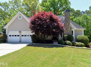 530 Morning Mist Ct, Alpharetta, GA 30022