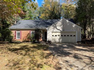 8805 Golf Ridge Dr, Charlotte, NC 28277