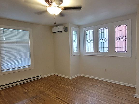3rd image of 39 E North Ave APT 1E