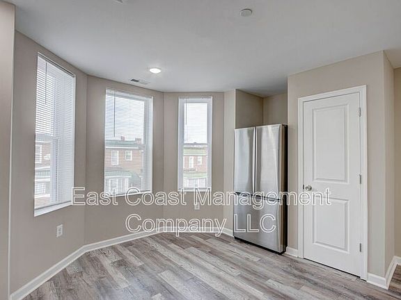 2nd image of 601 Richwood Ave Unit 3