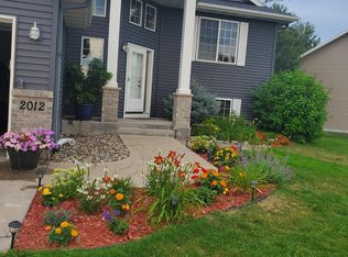 2012 4th St N, Sartell, MN 56377