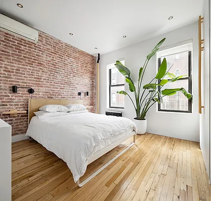 Rented by Compass | media 9