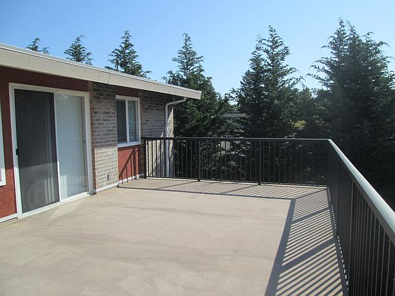 4th image of 238 4th Ave