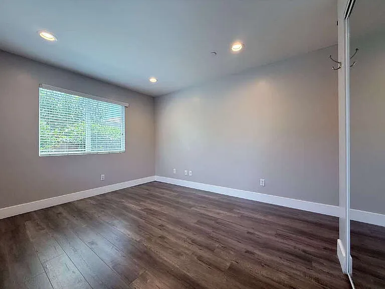 3652 1/2 Percy St #LOWER — Photo 14