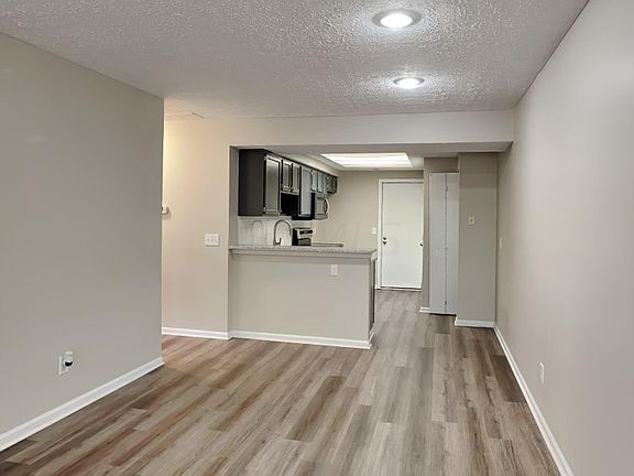 3rd image of 97 Villa Side Ln