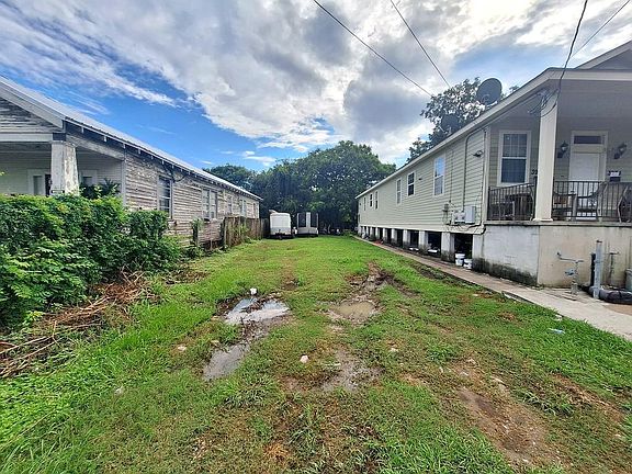 3rd image of 3928 Erato St