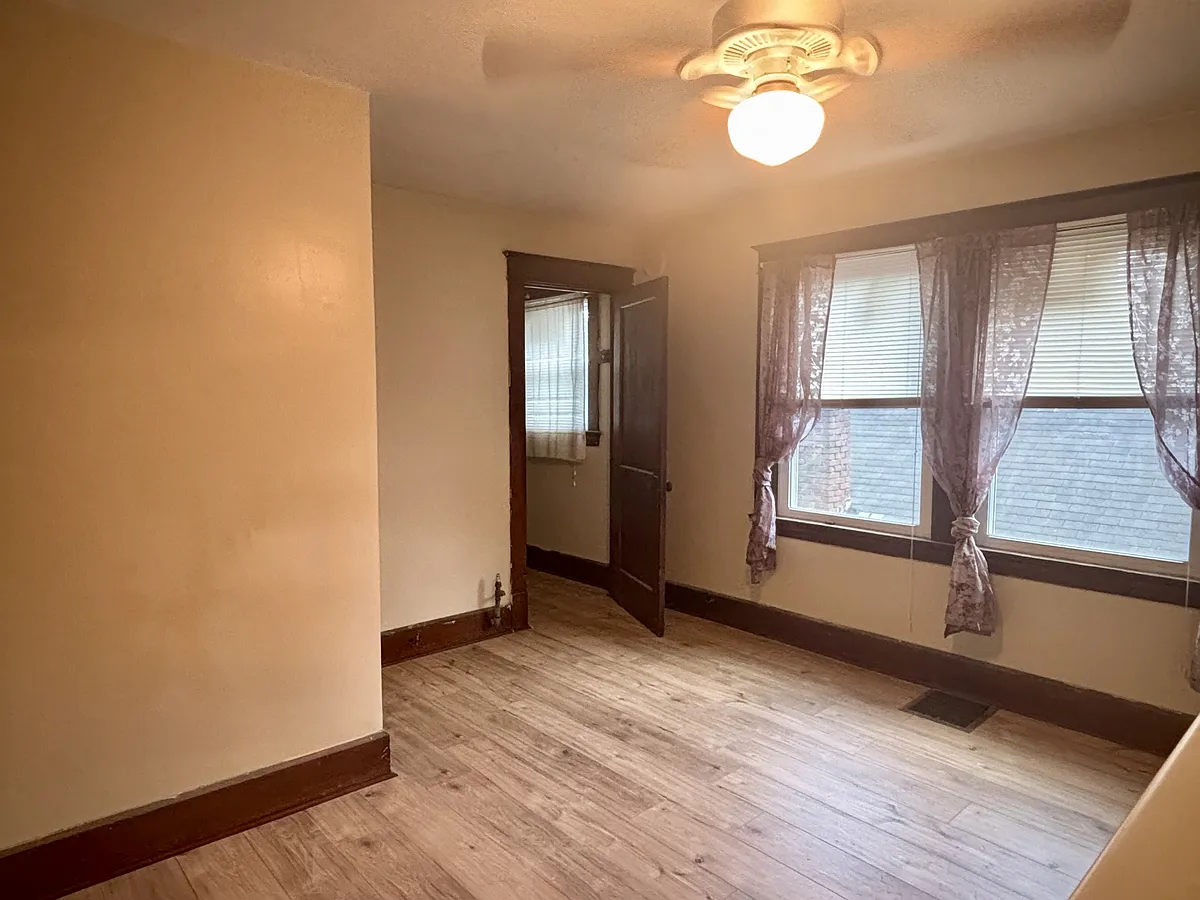 Building Photo - 95 Shadyside Dr