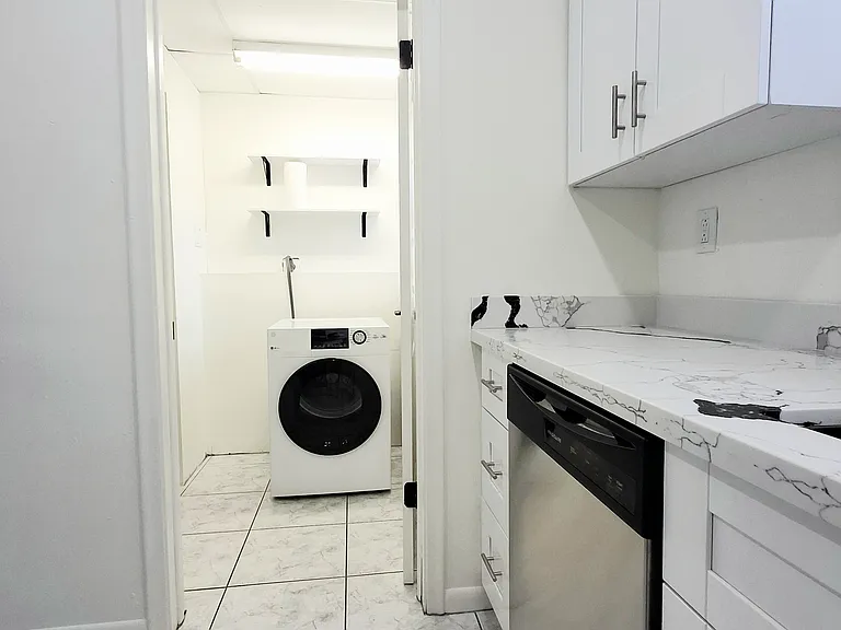 4532 Bougainvilla Dr #12 — Photo 14