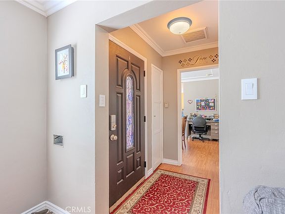 5th image of 10247 Jackson Ave