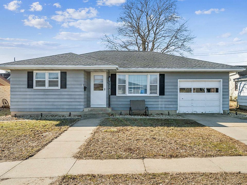 1st image of 613 1st Ave E