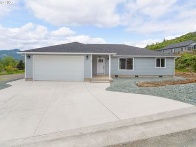 110 Rollin Ct, Myrtle Creek, OR, 97457