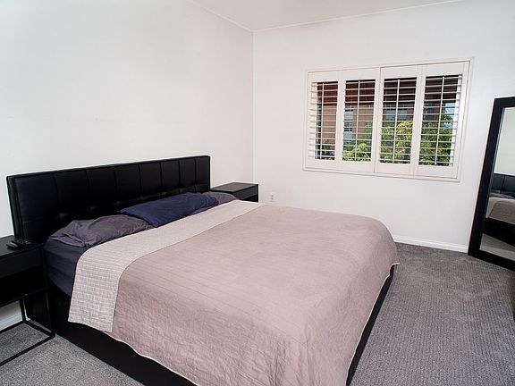 5th image of 9610 Zelzah Ave APT 302