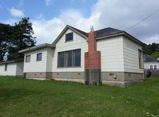 487 Zanone Rd, Eureka, CA 95503