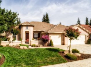 145 W Athens Ave, Clovis, CA 93611
