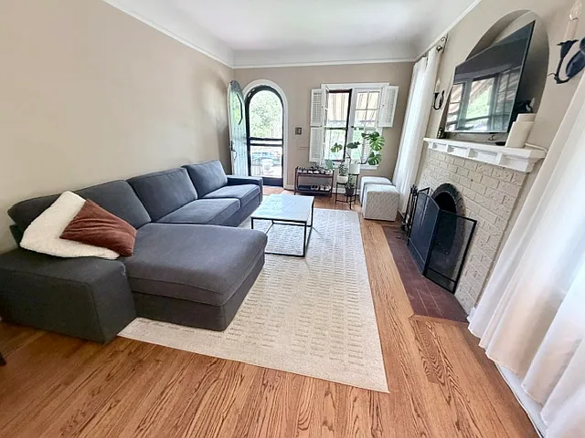 638 N Gilpin St — Photo 3