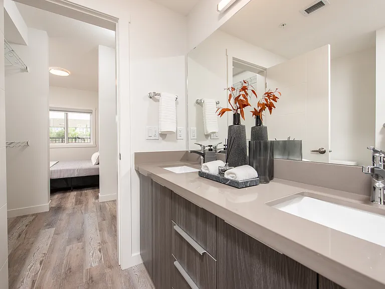 346 Clareview Station Dr NW — Photo 33