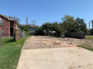 3905 College Main St, Bryan, TX 77801