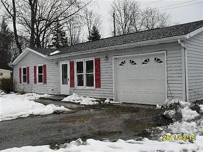 2nd image of 1525 Yale Ave