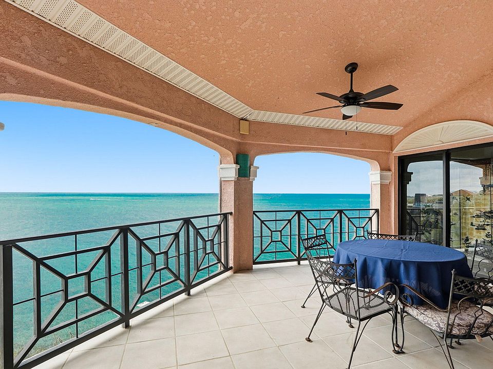 1st image of 425 Carden Beach