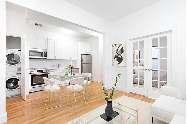 Rented by Platinum Properties | media 1