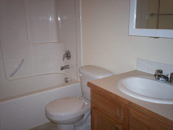 4th image of 6305L Chapel Hill Blvd #101