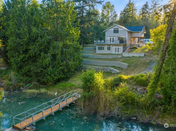 8700 Evergreen Dr NE, Olympia, WA 98506
