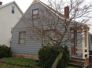 9406 Park Heights Ave, Garfield Heights, OH