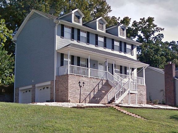 3rd image of 1441 Buxton Dr