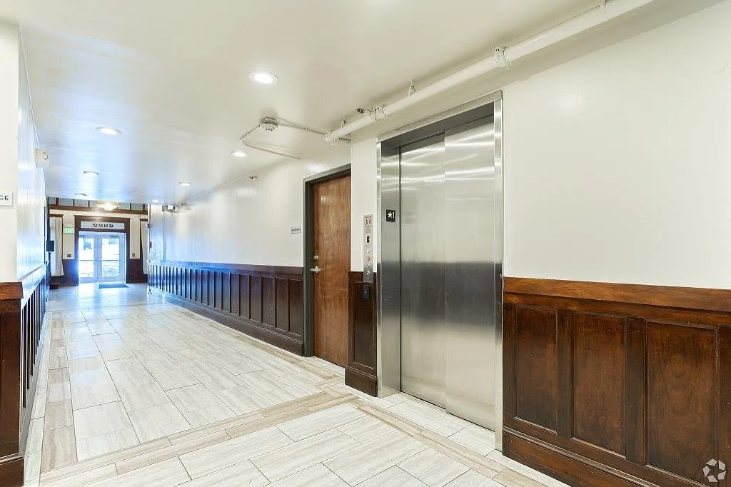 Shattuck Apartments — Photo 3