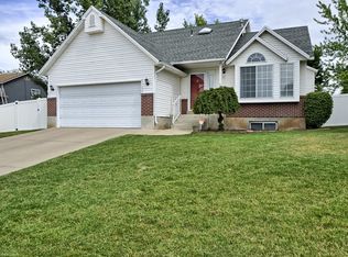 262 W 1850 N, Layton, UT 84041