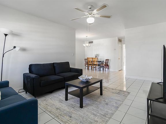 3rd image of 52 NE 204th Street #31