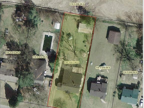 aerial view of property