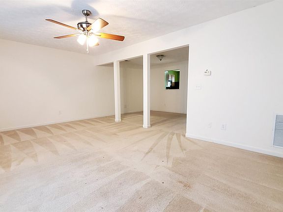5th image of 8400 Carlington Ln