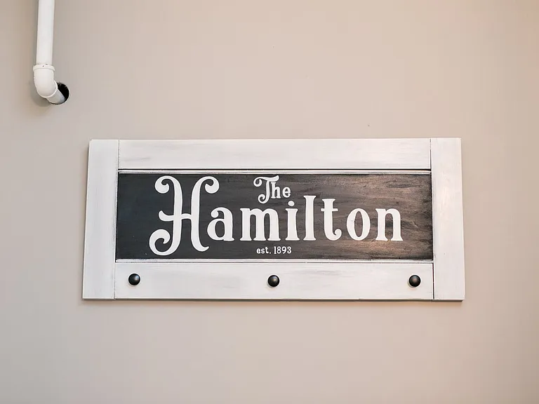 The Hamilton — Photo 16