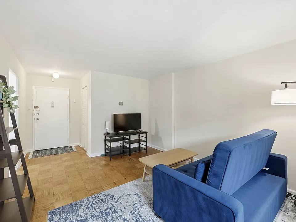 1420 N St NW #606