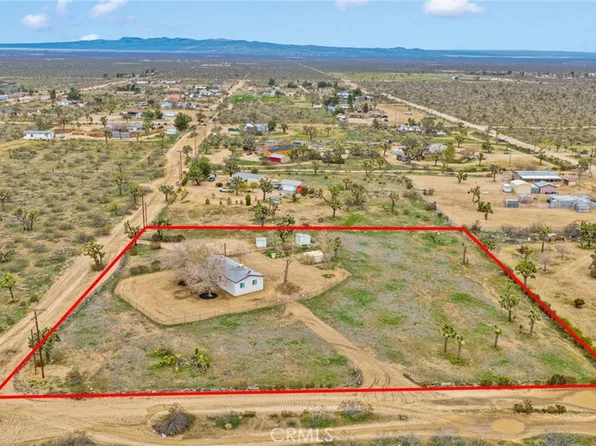 6450 Maricopa Rd, Phelan, CA 92371