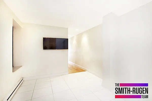 Rented by Zumper Inc | media 33