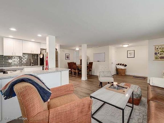 5th image of 7518 Brown Ave #B
