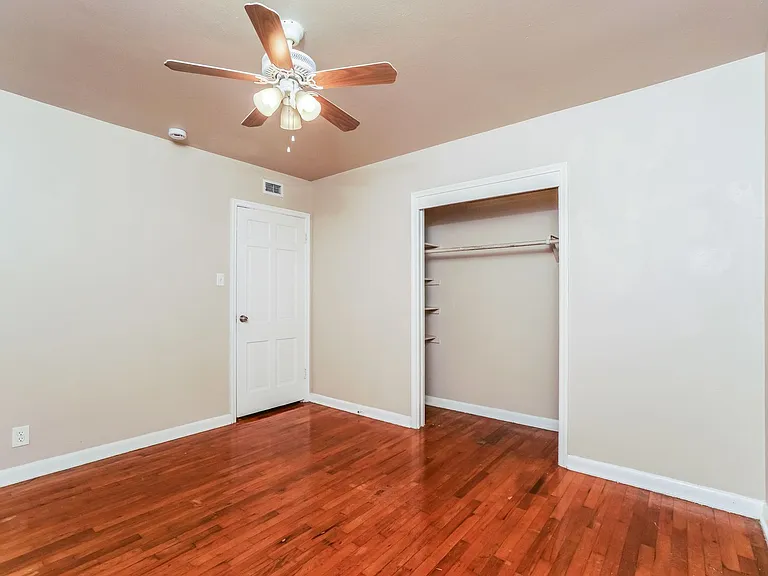235 Natalen Ave — Photo 9