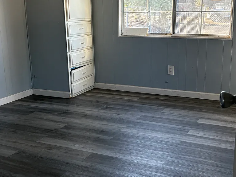 21655 Olive Ave — Photo 8