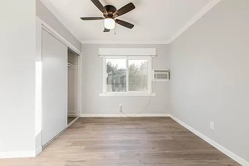 515 Cypress Ave — Photo 5