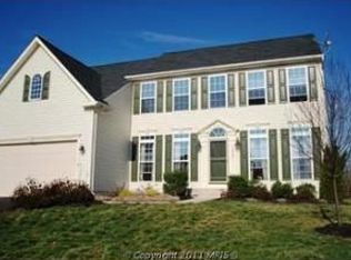 10967 Southcoate Village Dr, Bealeton, VA 22712
