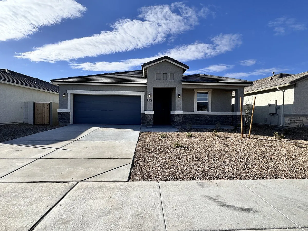 1137 West Chimes Tower Drive — Photo 1