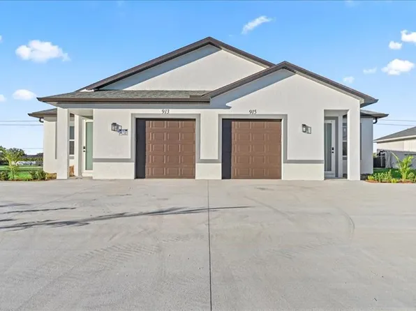 913/915 NE 15th Lane Cpe, Coral, FL 33909