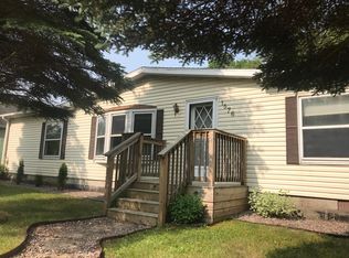 1576 W 22nd St, Sault Sainte Marie, MI 49783
