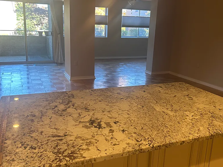 33 Stonehenge Cir #3 — Photo 20