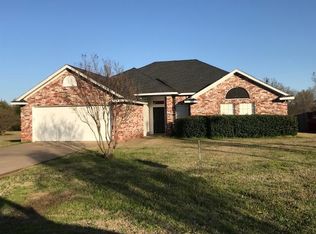 800 Cherry Creek Rd, Canton, TX 75103