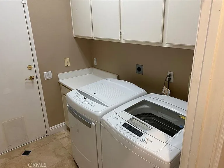 357 S San Vicente Ln — Photo 25
